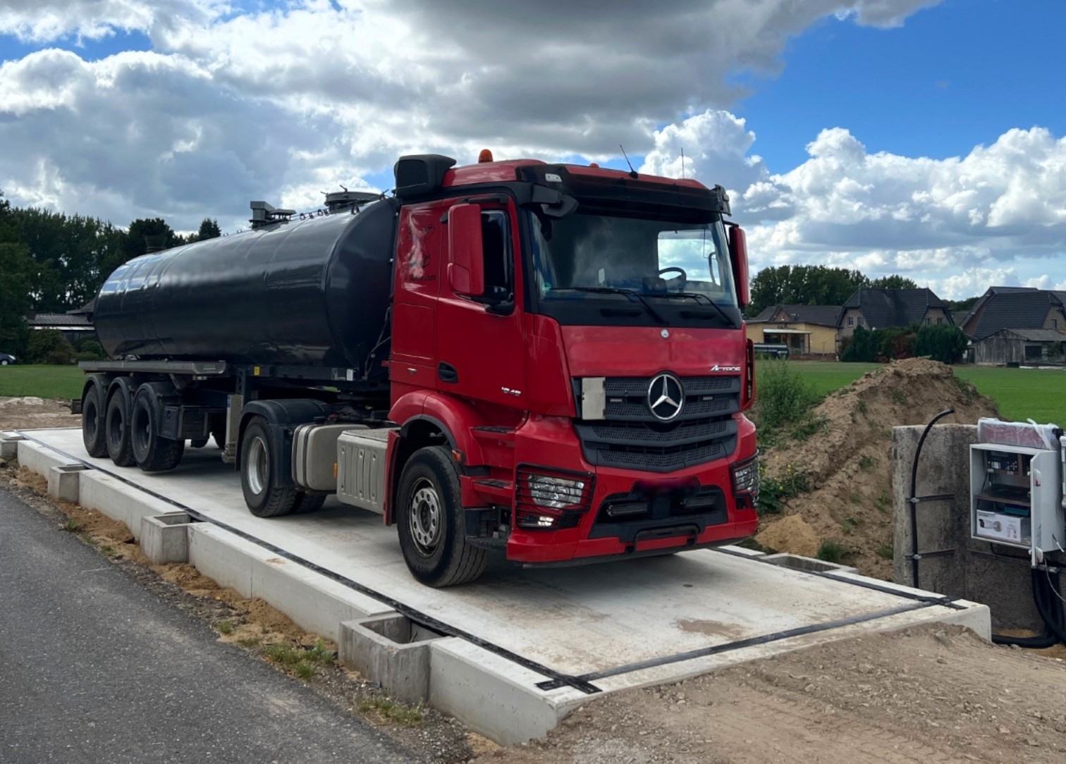 Fahrzeugwaage bis 10 m – Ideal für Transporter & Anhänger Fahrzeugwaage bis 10 m – Ideal für Transporter & Anhänger